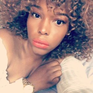 Meet your Posher, La